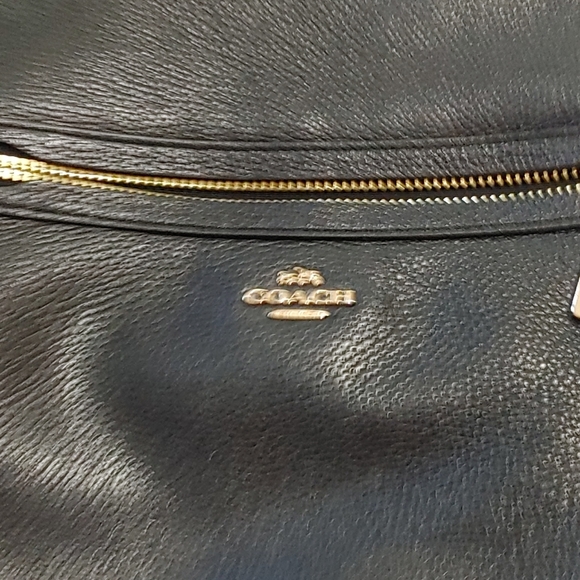 Nice size coach Pebble leather hobo bag - Picture 2 of 9